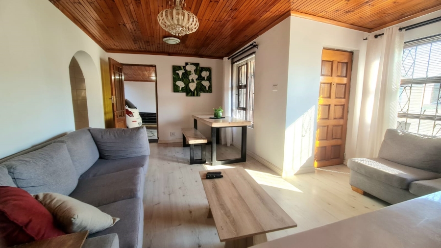 2 Bedroom Property for Sale in Belhar Western Cape